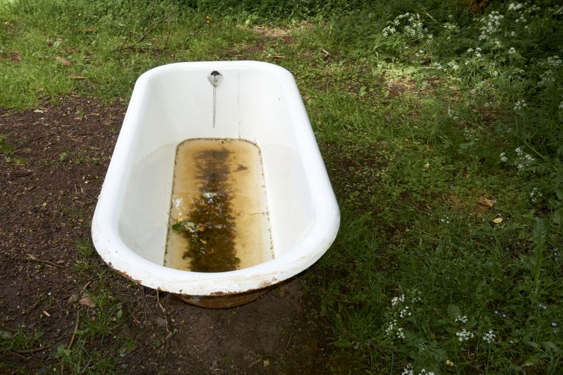 Tub Disposal in Sacramento, CA